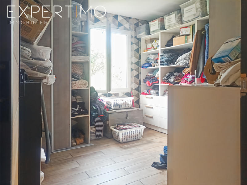 Maison - 107 m² - 6 pièces