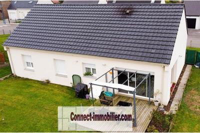 Maison - 94 m² - 5 pièces