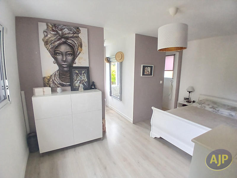 Maison - 152 m² - 5 pièces