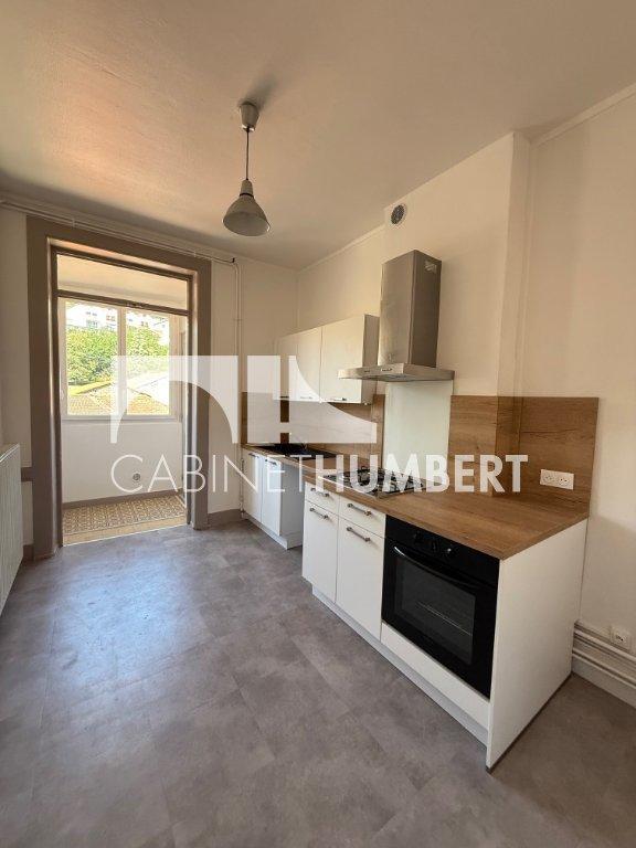 Appartement - 64 m² - 2 pièces