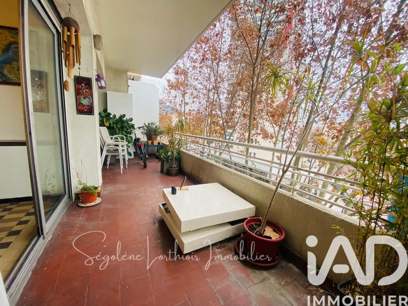 Appartement - 82 m² - 4 pièces