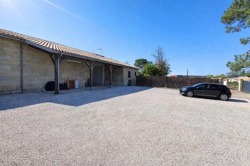 Local commercial - 200 m²