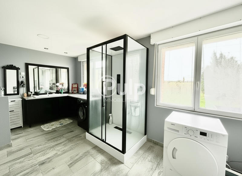 Pavillon - 164 m² - 6 pièces