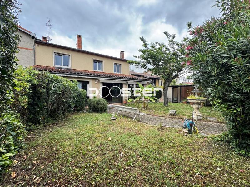 Maison ancienne - 239 m² - 7 pièces