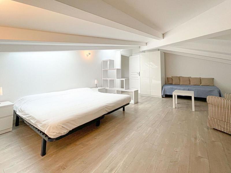 Appartement - 96 m² - 3 pièces