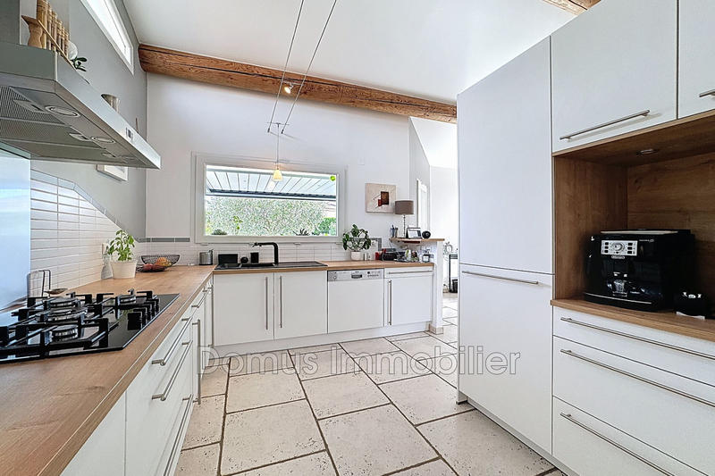 Villa - 188 m² - 6 pièces