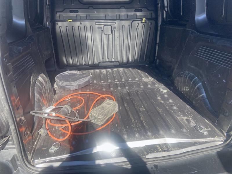 Peugeot Partner Fgn E- Fourgon m 800 Kg 136 Ch Batterie 50 Kwh