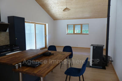 Maison - 65 m² - 3 pièces