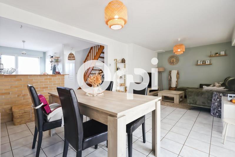 Maison - 110 m² - 4 pièces