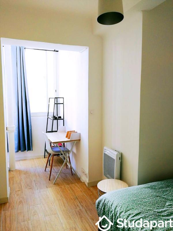 Chambre - 14 m² - 1 pièce