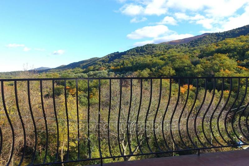 Appartement - 98 m² - 4 pièces