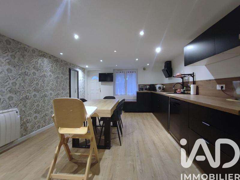 Maison - 94 m² - 4 pièces