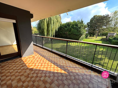 Appartement - 75 m² - 3 pièces