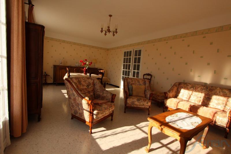 Villa - 180 m² - 7 pièces