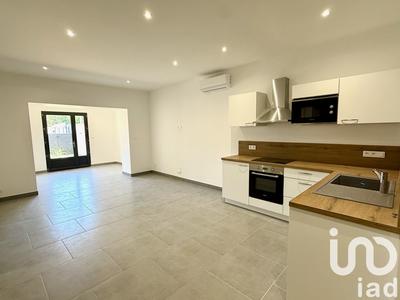 Appartement - 75 m² - 3 pièces