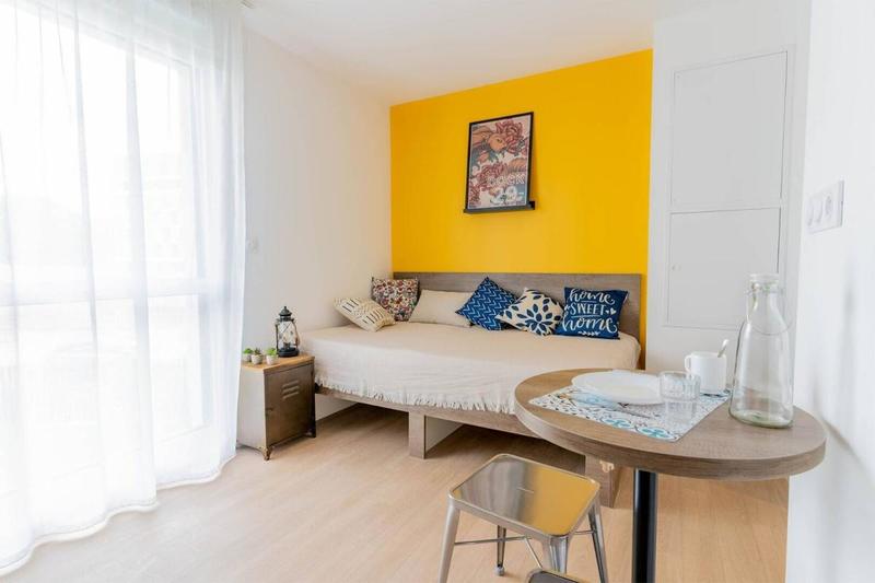 Studio - 17 m² - 1 pièce