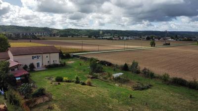 Maison - 194 m² - 5 pièces