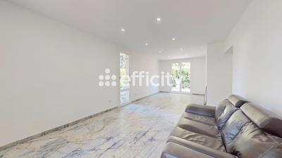 Maison - 120 m² - 7 pièces