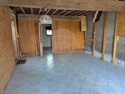 Maison - 300 m² - 5 pièces