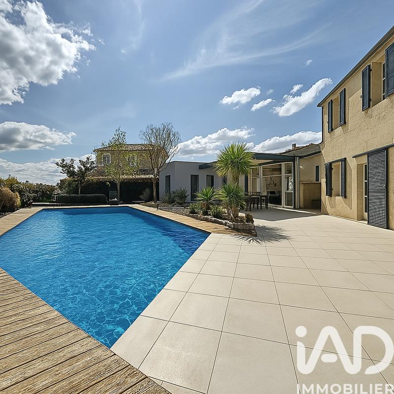 Maison de maîtres - 230 m² - 6 pièces