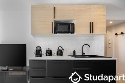 Chambre - 11 m² - 1 pièce