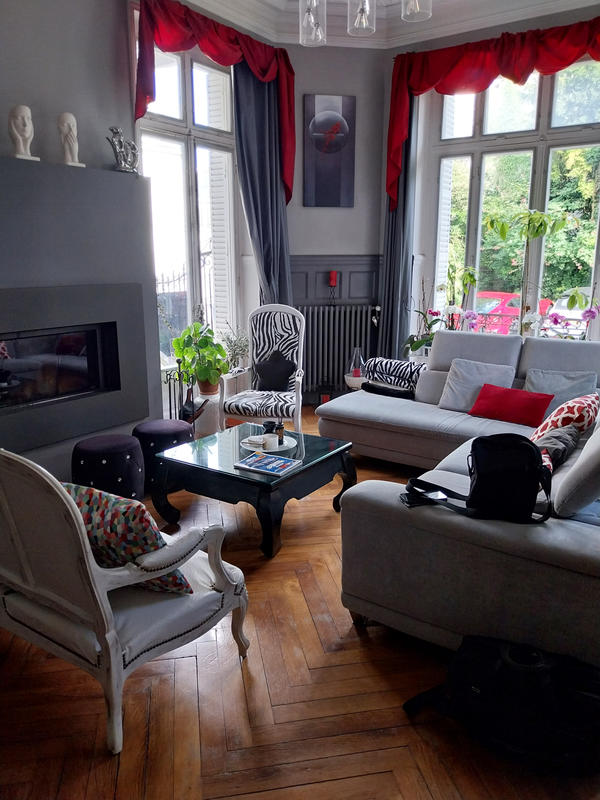 Propriété - 523 m² - 10 pièces