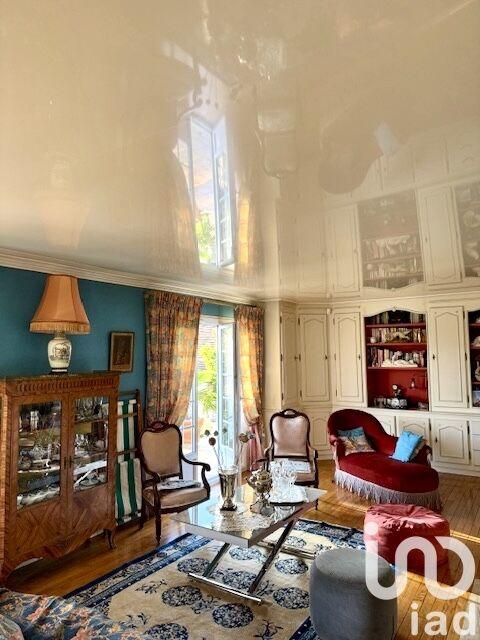 Maison - 190 m² - 7 pièces