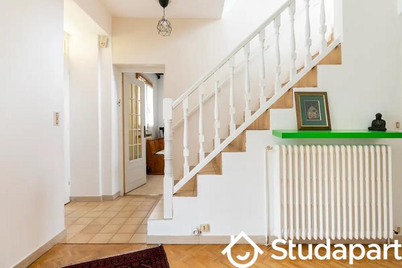 Chambre - 13 m² - 1 pièce