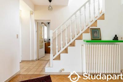 Chambre - 13 m² - 1 pièce