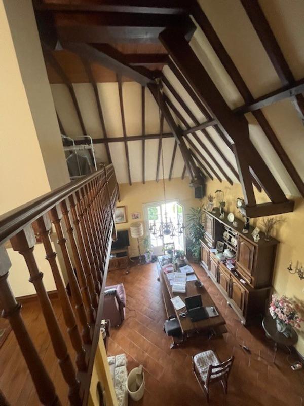 Maison - 135 m² - 8 pièces