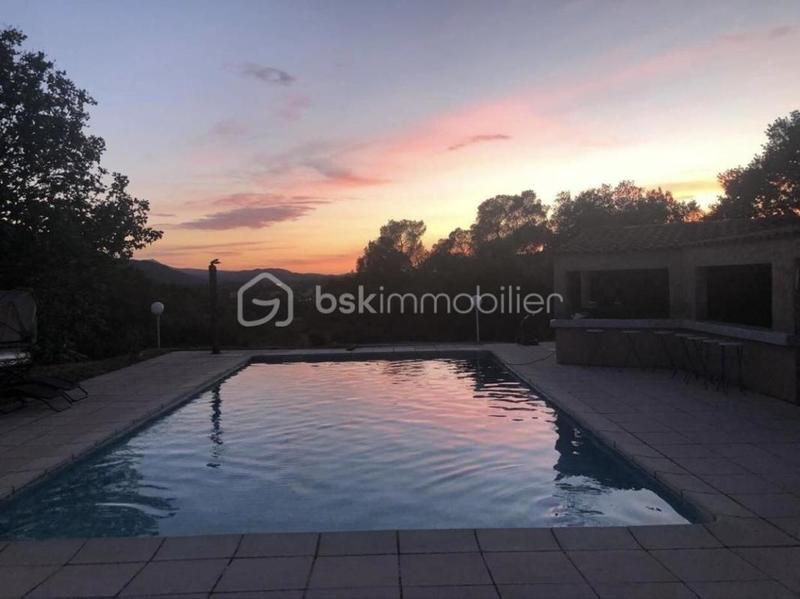 Villa - 131 m² - 5 pièces