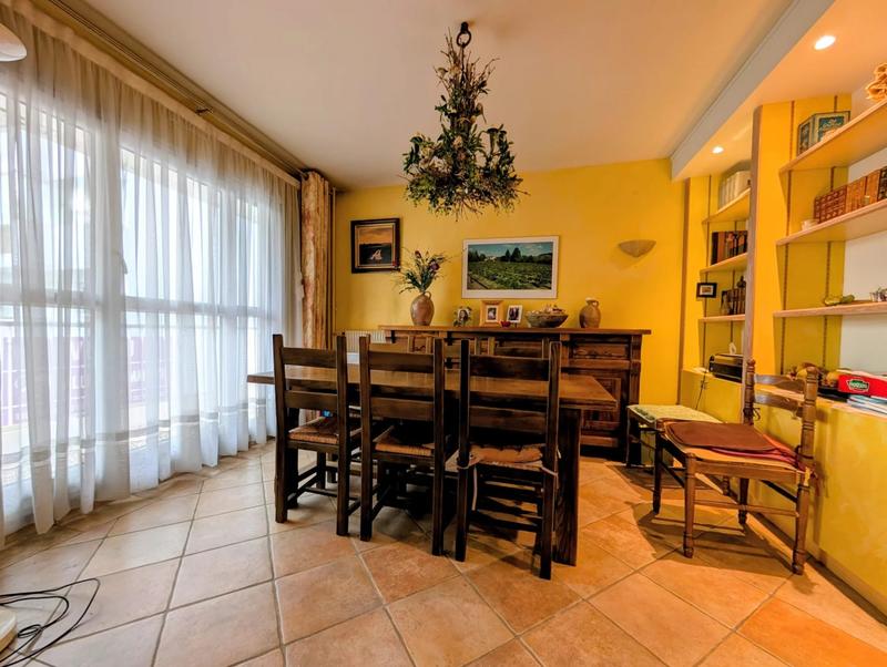 Appartement - 87 m² - 4 pièces