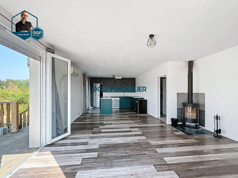 Maison - 93 m² - 5 pièces