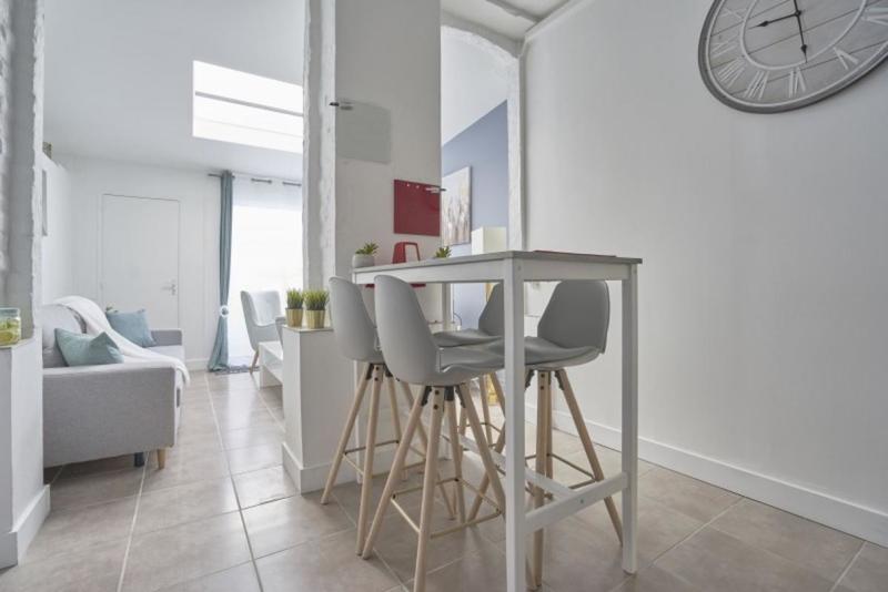 Maison - 83 m² - 5 pièces