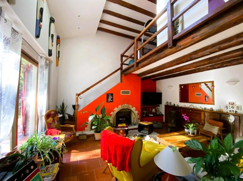 Villa - 217 m² - 8 pièces