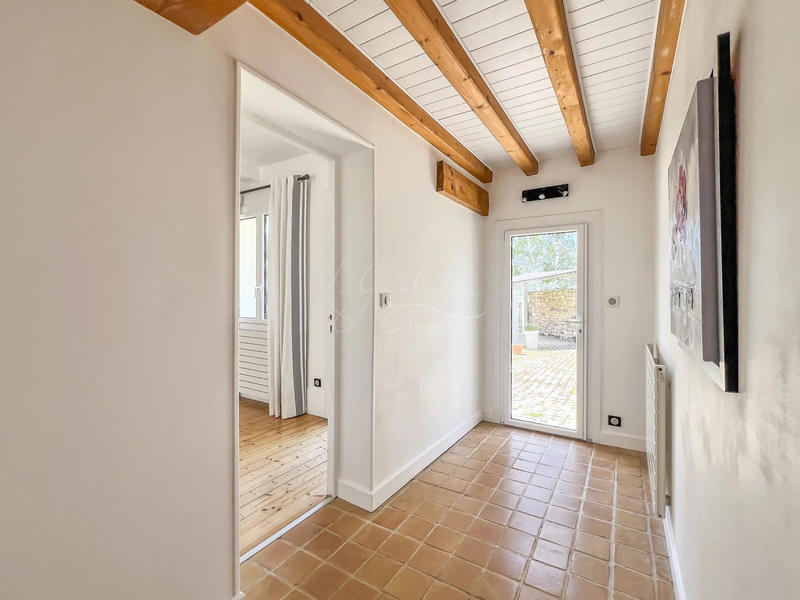 Maison - 180 m² - 8 pièces