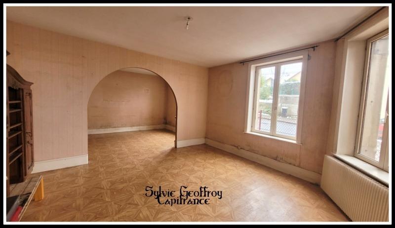 Maison - 85 m² - 5 pièces