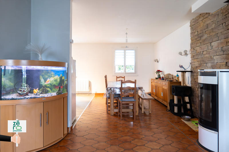 Maison - 158 m² - 7 pièces