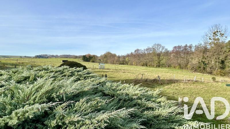 Maison - 141 m² - 8 pièces