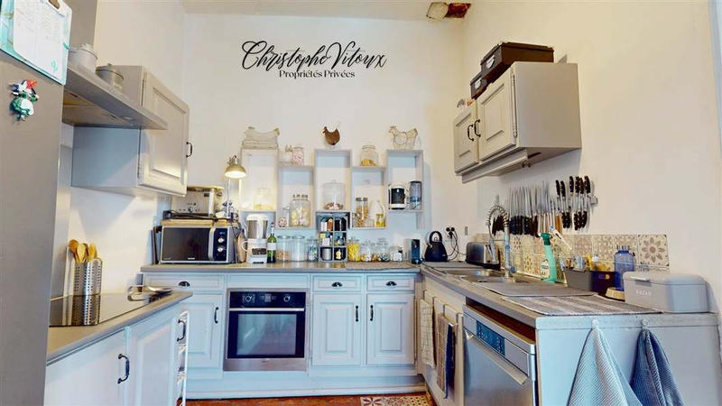 Maison - 288 m² - 8 pièces