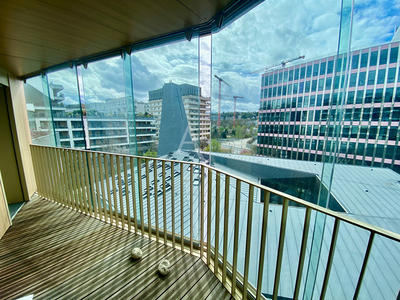 Appartement - 90 m² - 4 pièces