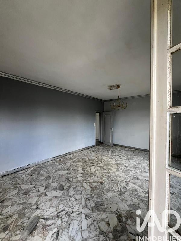 Maison - 184 m² - 9 pièces