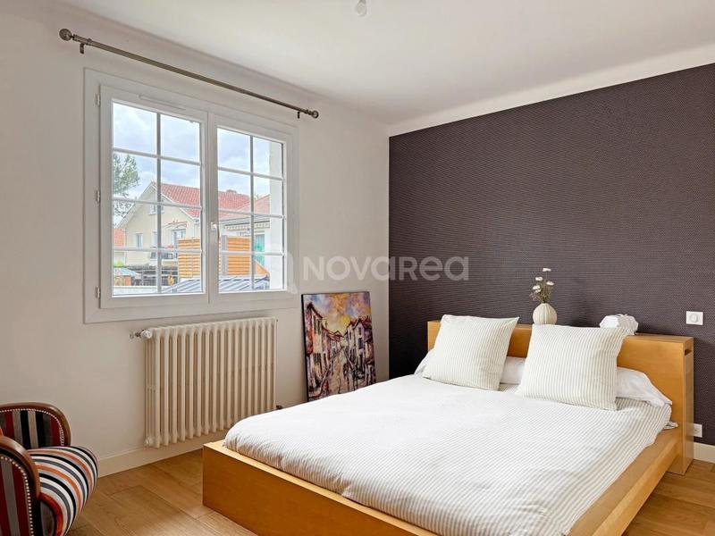 Maison - 190 m² - 6 pièces