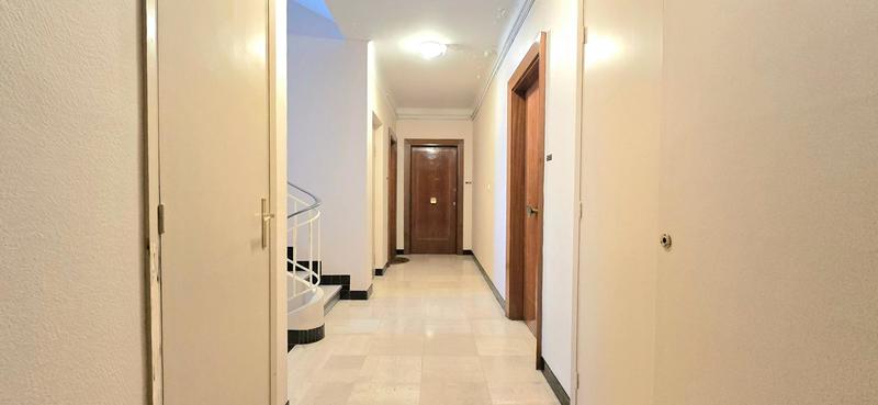 Appartement - 56 m² - 2 pièces