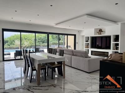 Villa - 135 m² - 5 pièces