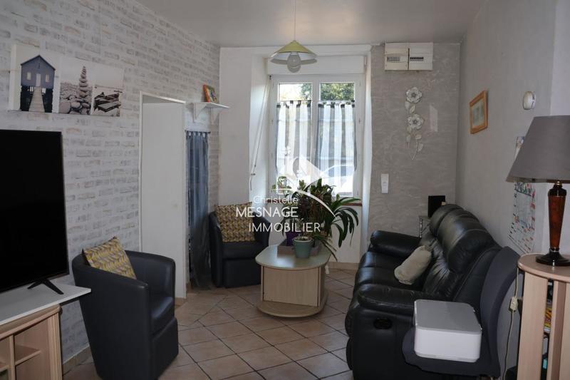 Maison - 210 m² - 8 pièces