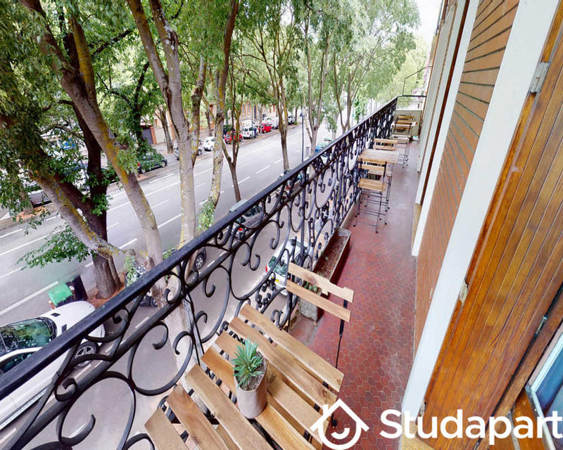 Chambre - 77 m² - 1 pièce