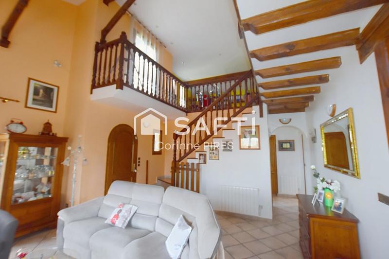 Maison - 155 m² - 5 pièces