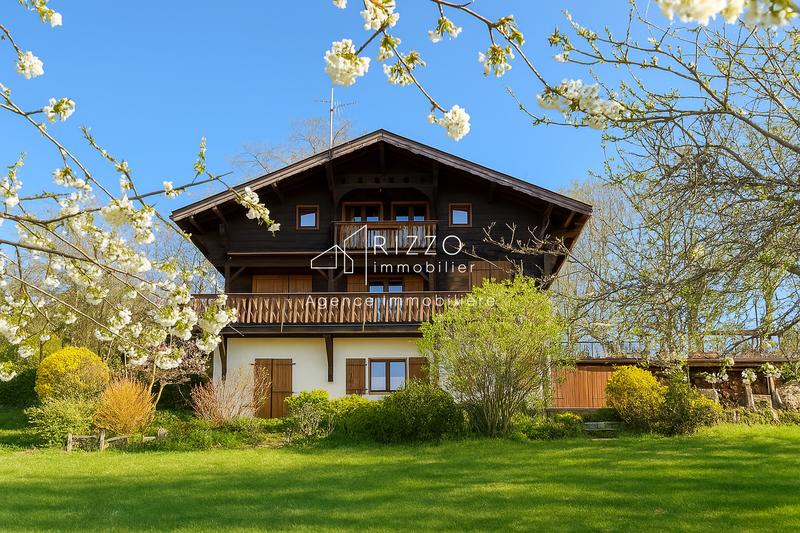 Maison - 145 m² - 5 pièces