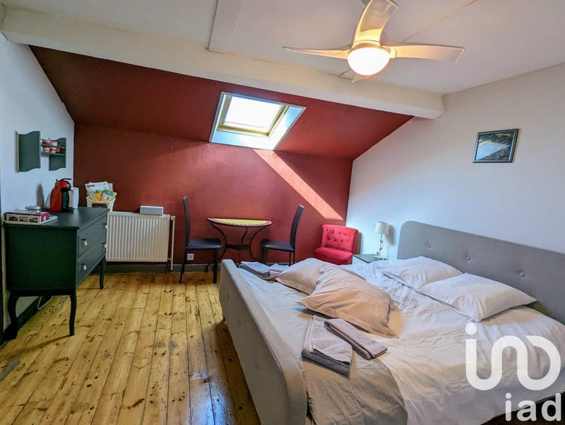 Maison - 396 m² - 8 pièces